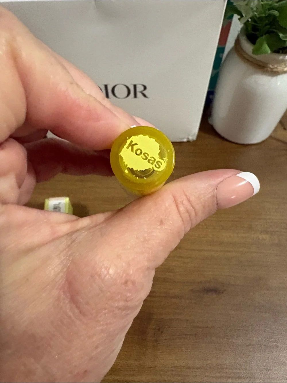 Kosas revealer comedogenic fave